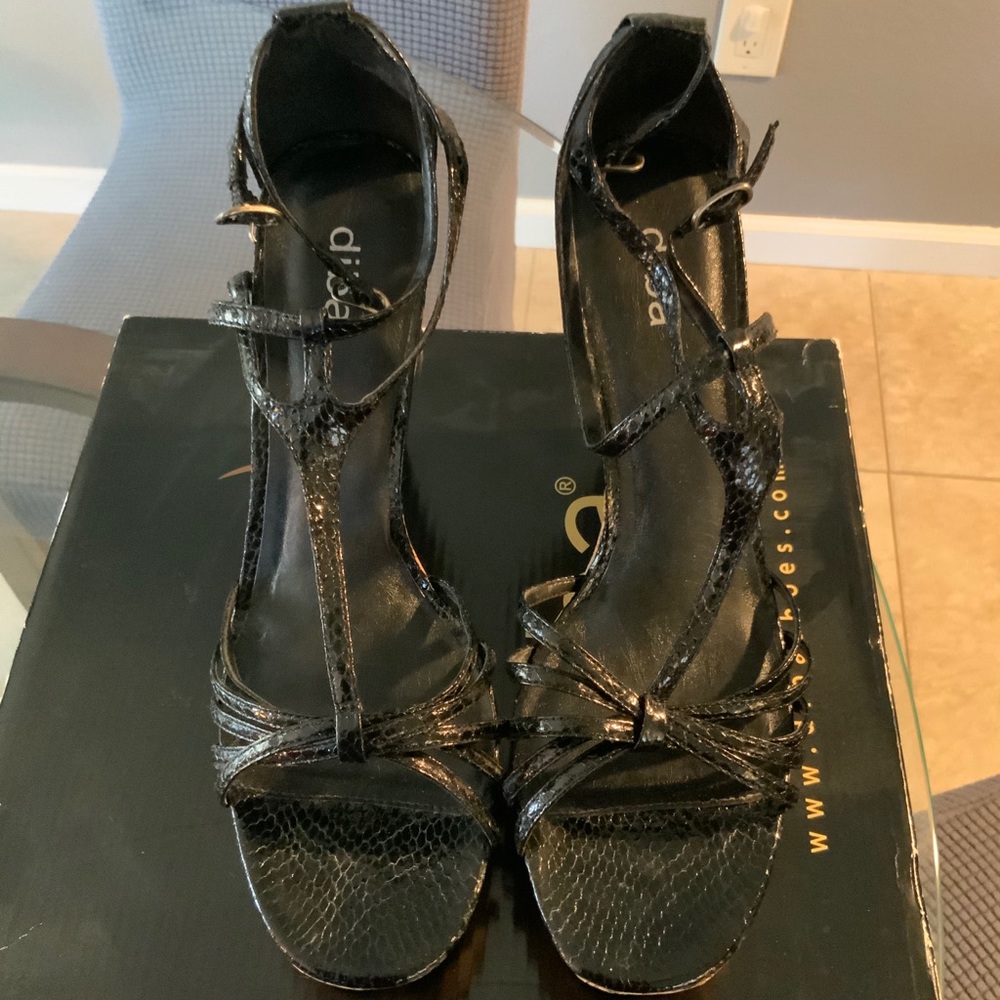 Wedge sandals